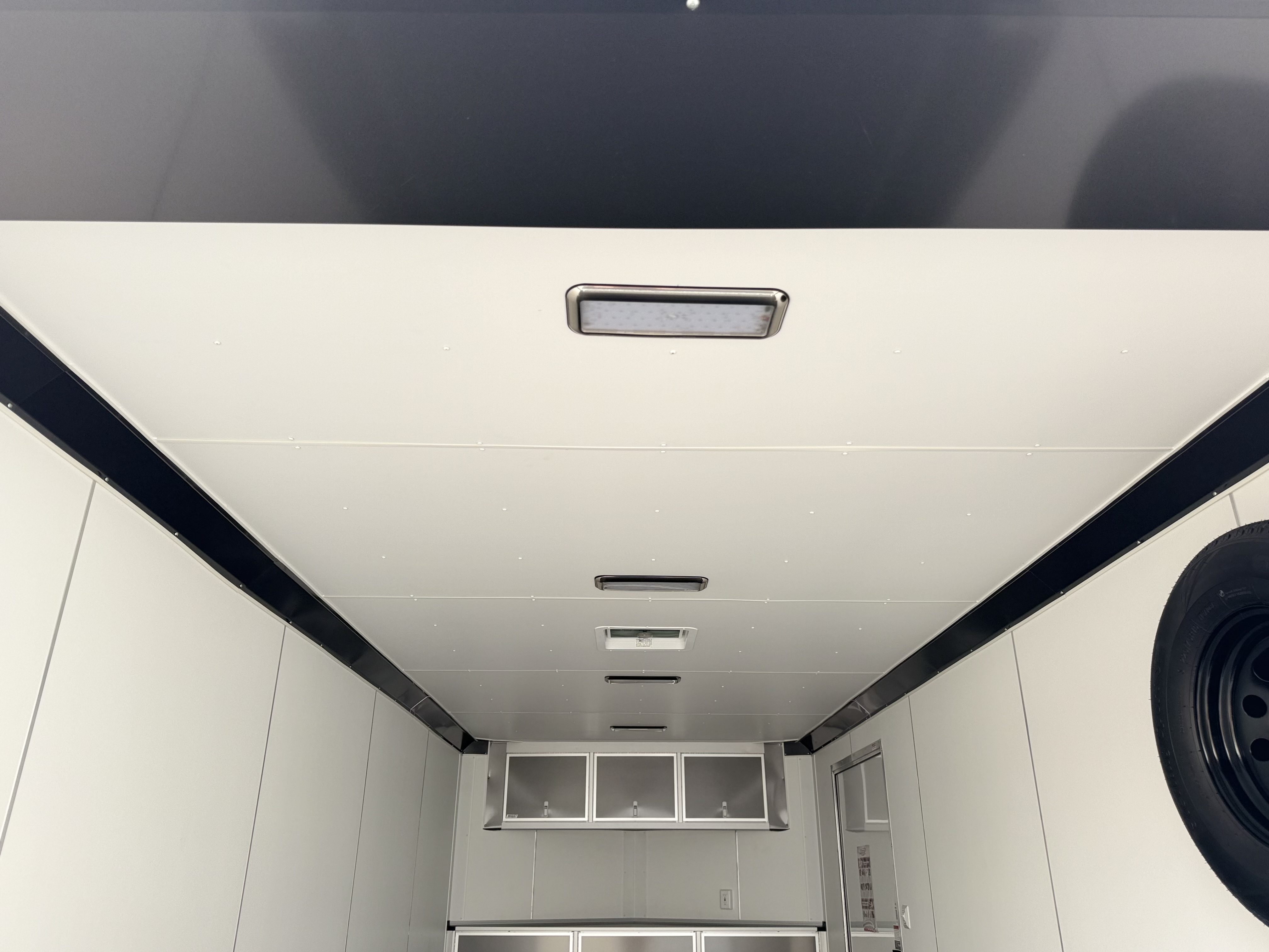 2025 Bravo 8.5X20 Scout Performance Tandem Axle Enclosed Cargo Trailer New Unit Sales