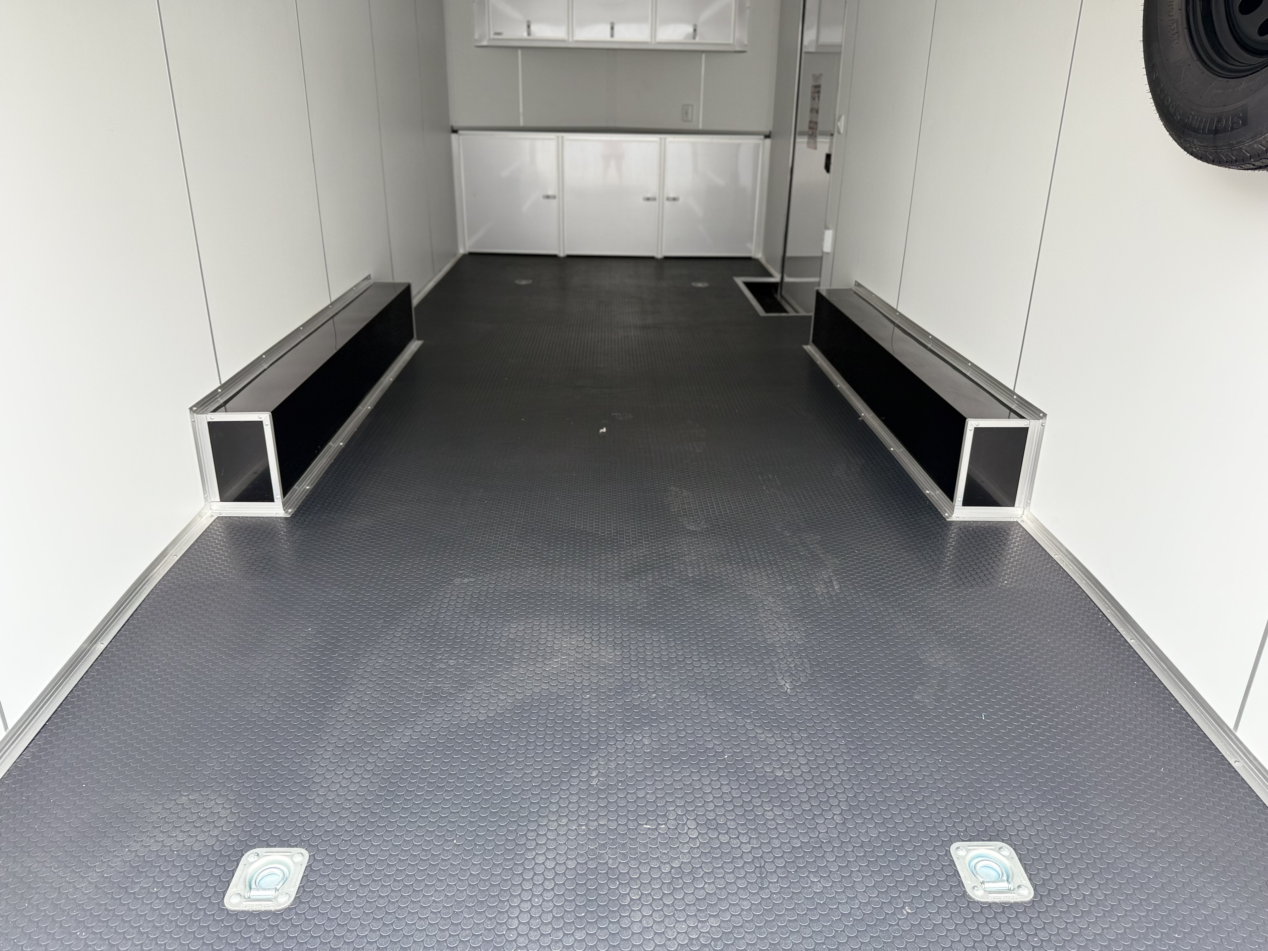 2025 Bravo 8.5X22 Scout Performance Tandem Axle Enclosed Cargo Trailer New Unit Sales
