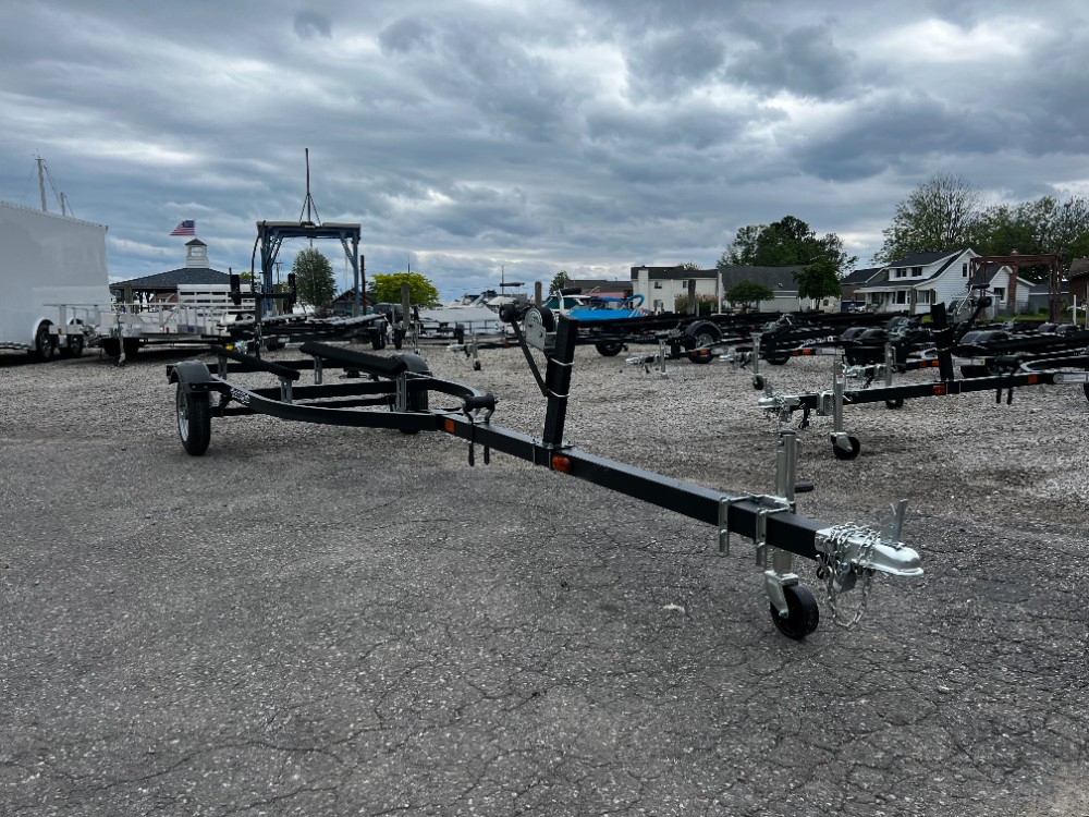 2026 Yacht Club 1612F Boat Bunk Trailer New Unit Sales