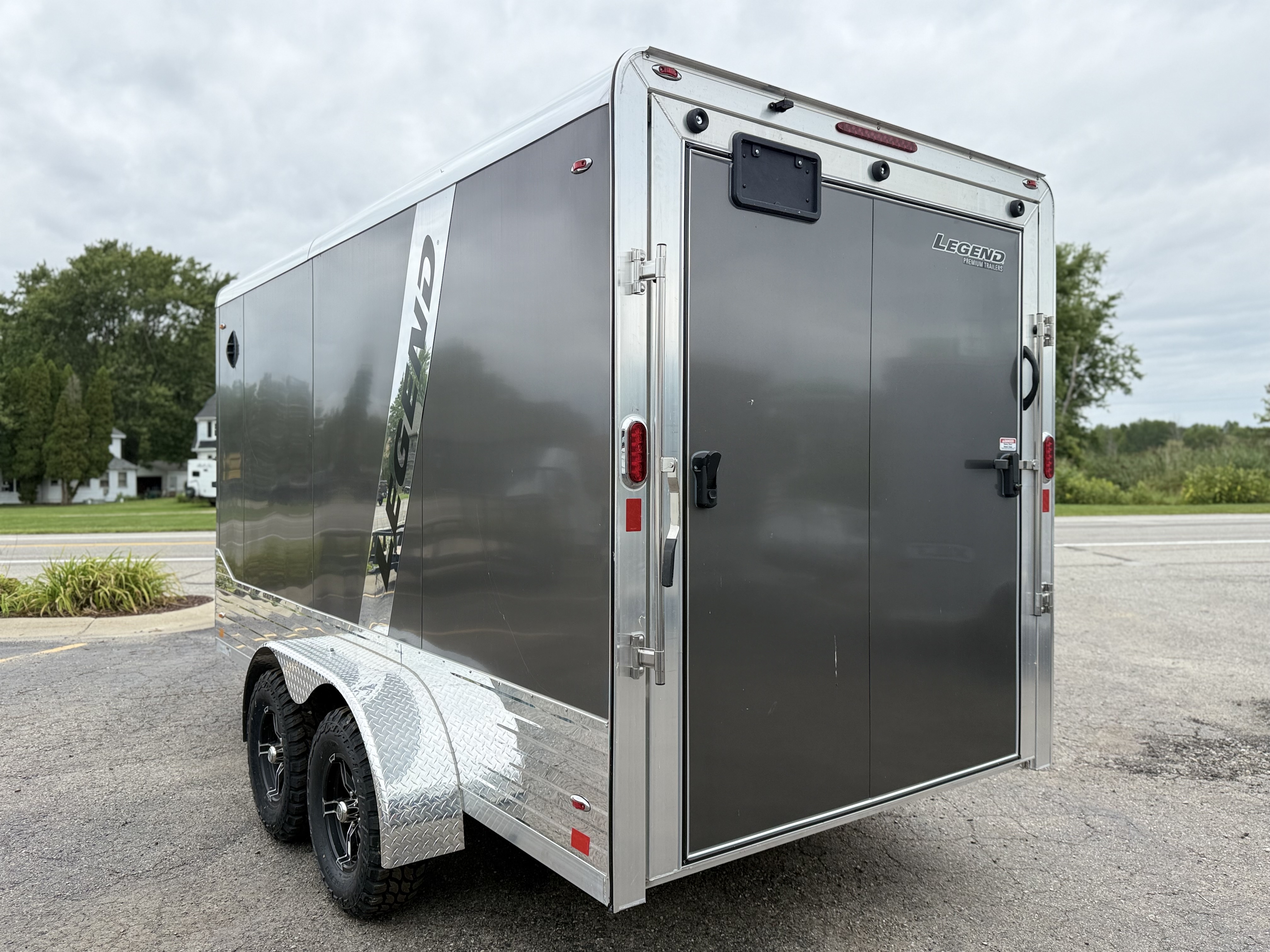 2026 Legend Trailers 7x17 Deluxe V-Nose Tandem Axle Enclosed Cargo Trailer Cargo Trailer