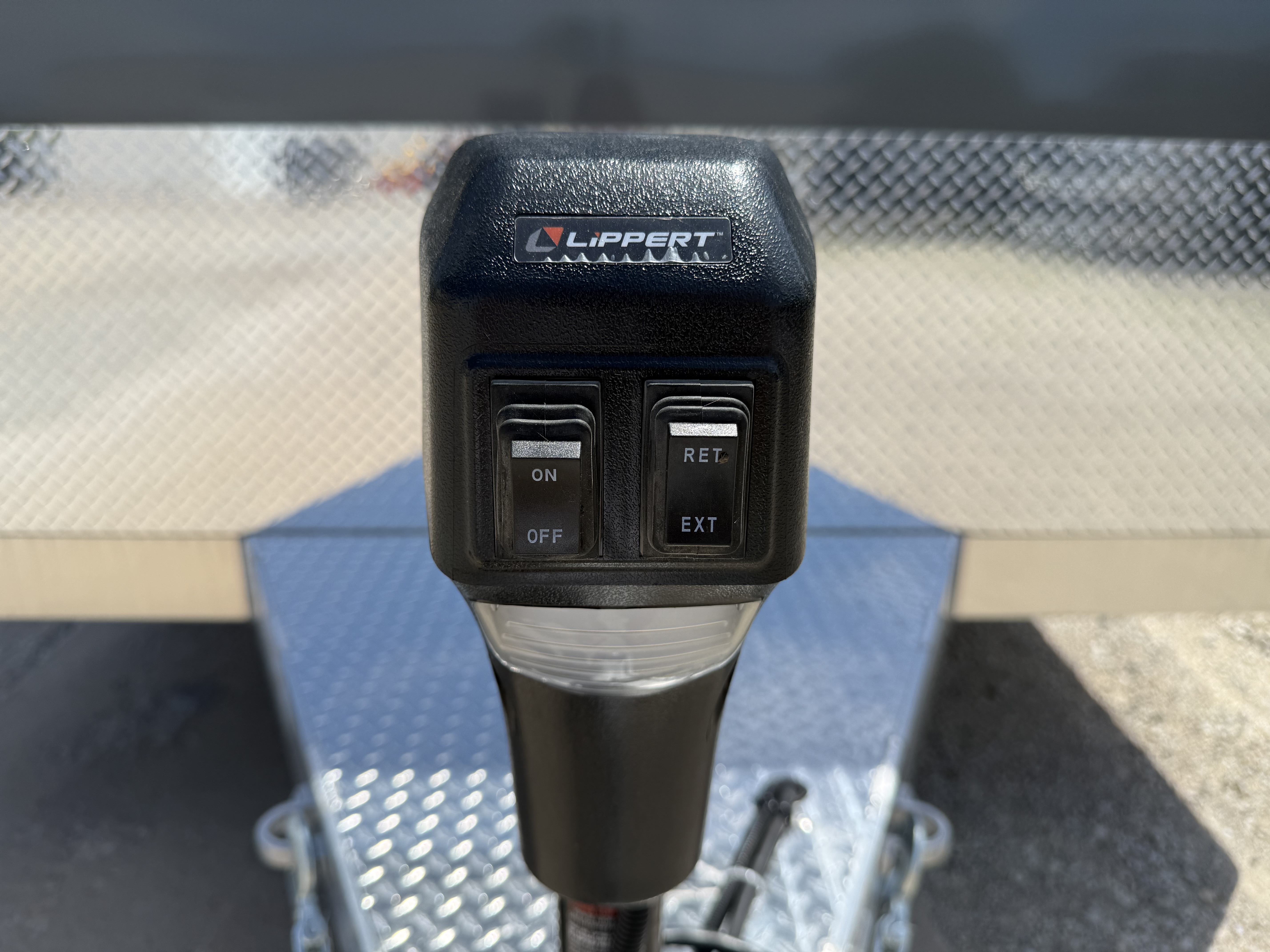 2026 Featherlite 8.5x24 Premium All Aluminum Enclosed Car Hauler Trailer Trailer