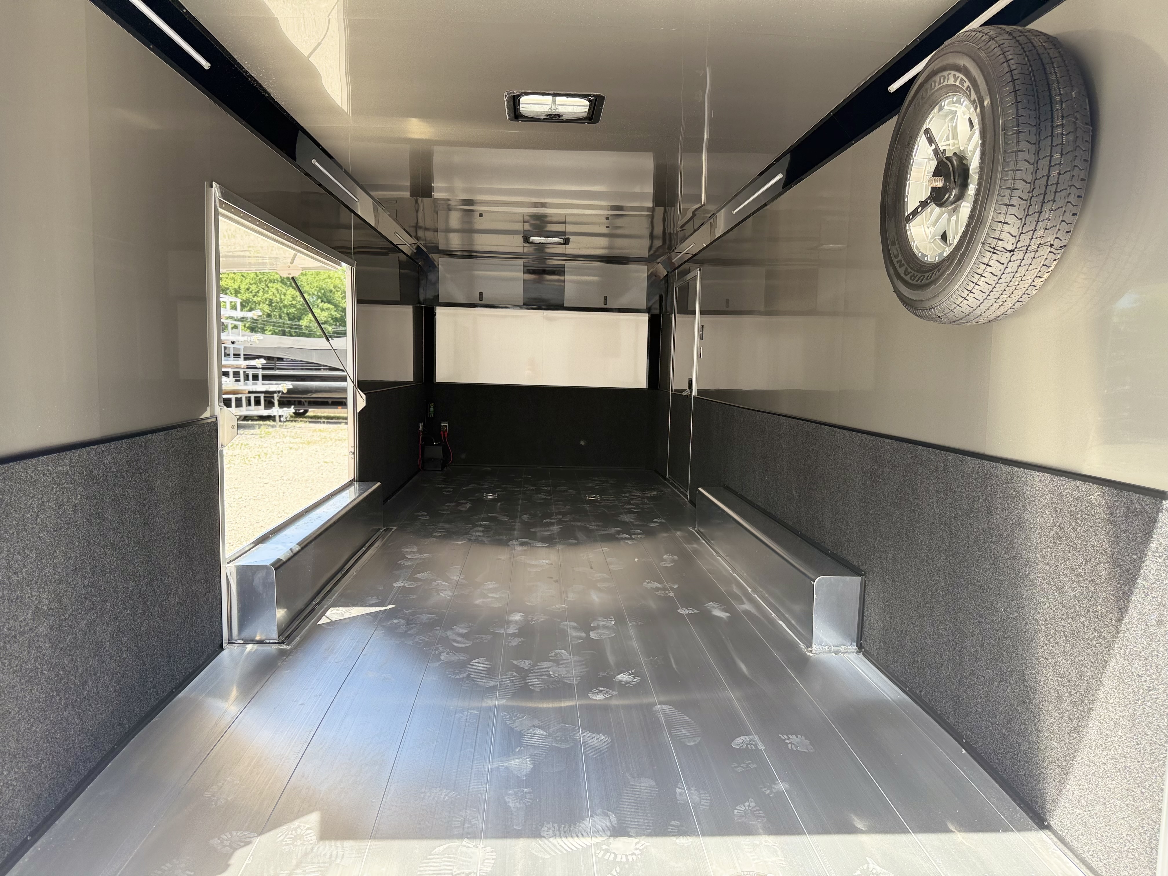 2026 Featherlite 8.5x24 Premium All Aluminum Enclosed Car Hauler Trailer Trailer