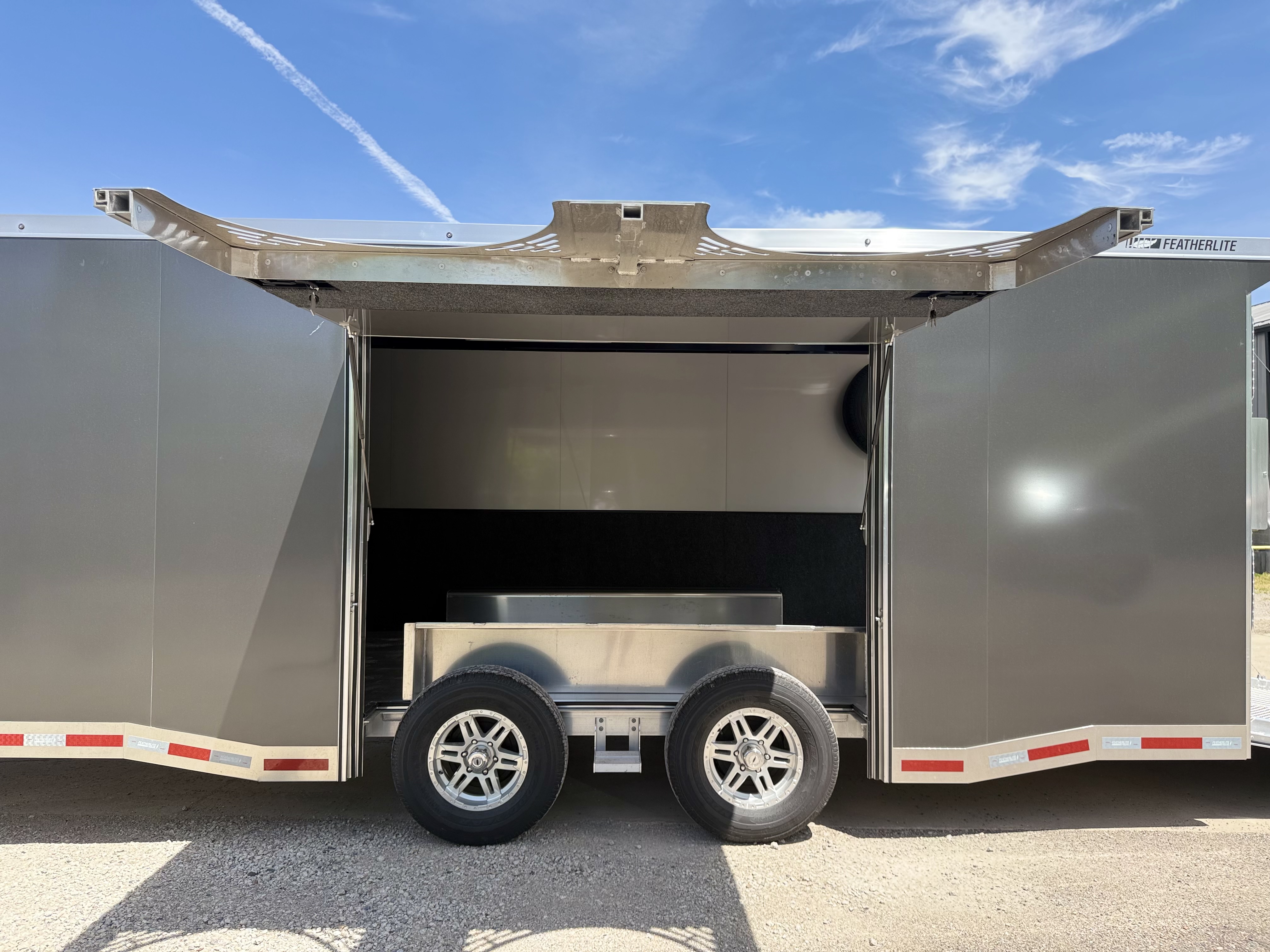 2026 Featherlite 8.5x24 Premium All Aluminum Enclosed Car Hauler Trailer Trailer
