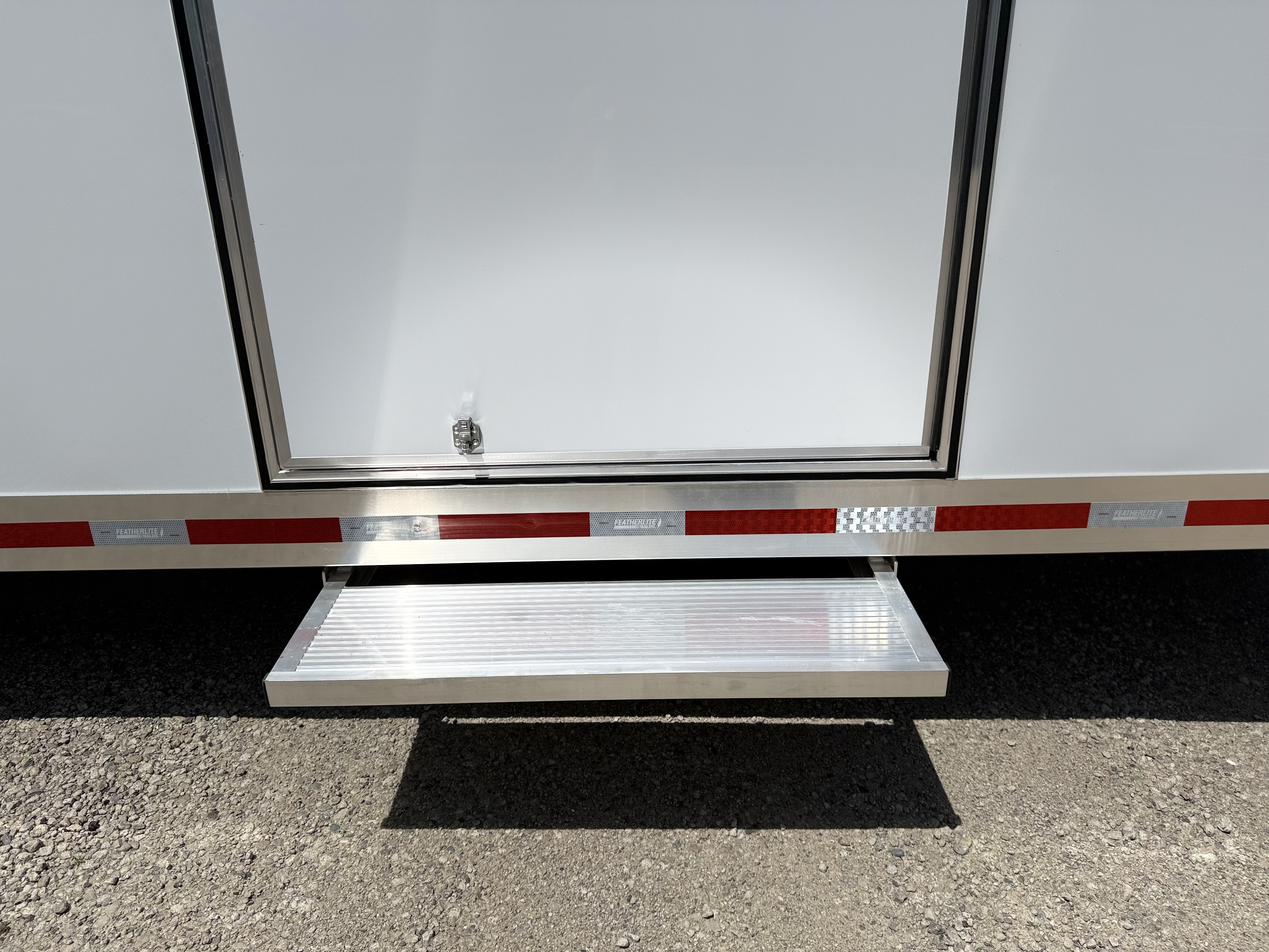 2026 Featherlite 8.5x28 Premium All Aluminum Enclosed Car Hauler Trailer Trailer
