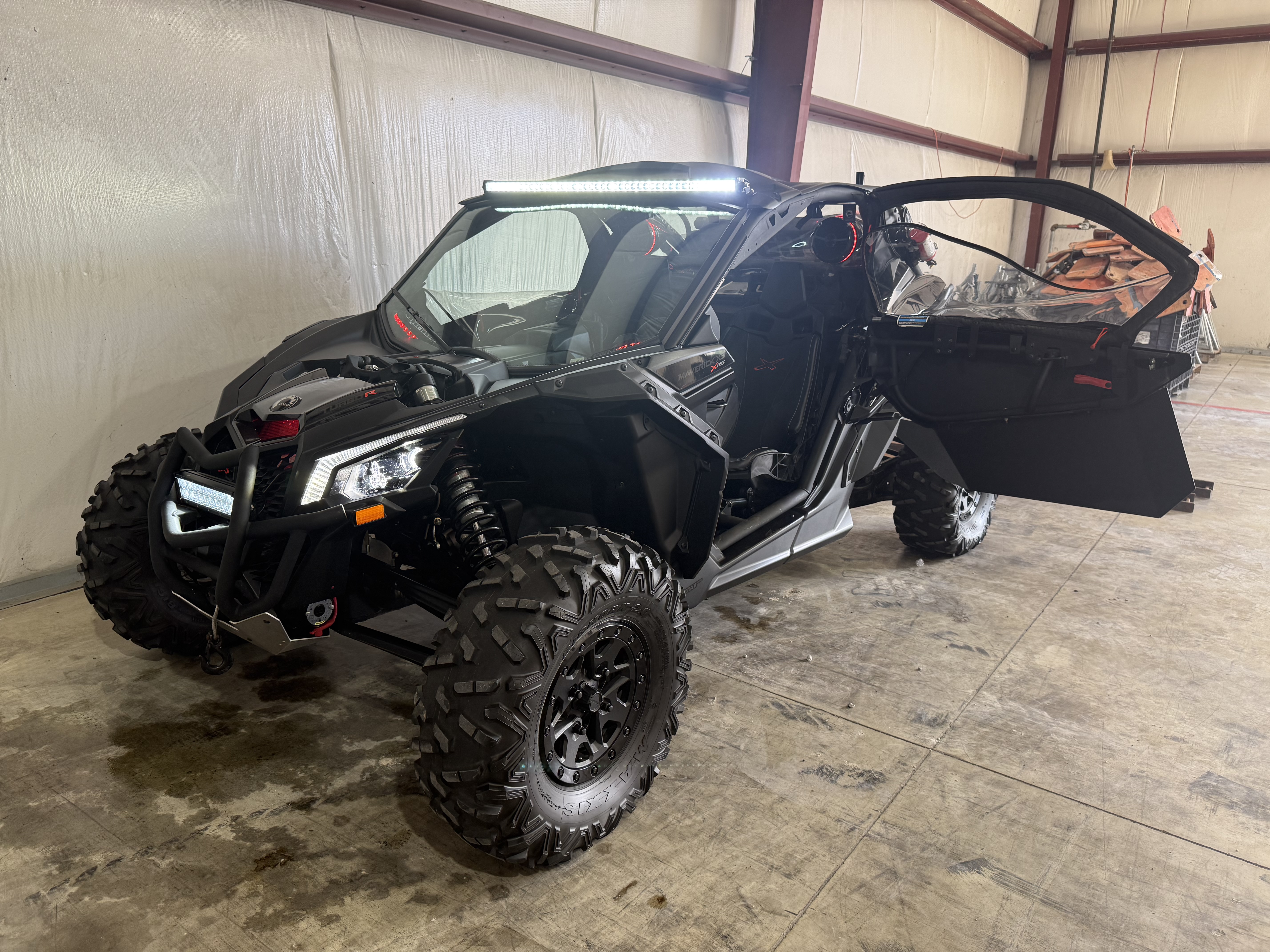 2017 Can-Am Maverick X3 XRS DPS
